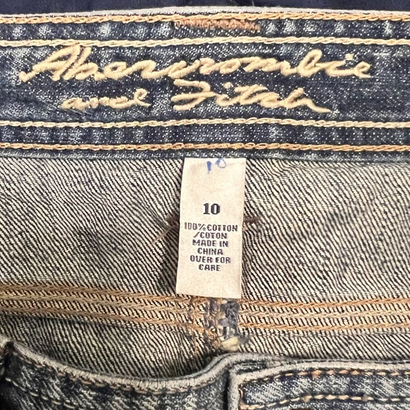 Abercrombie and Fitch Distressed Cut-Off Blue Denim Mini-Skirt Size 10 - Picture 3 of 10